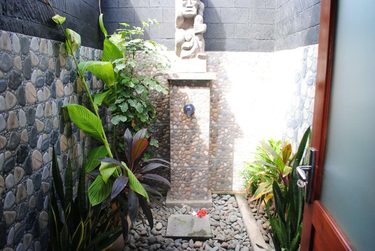 Tiara Homestay Pemuteran  Exterior photo