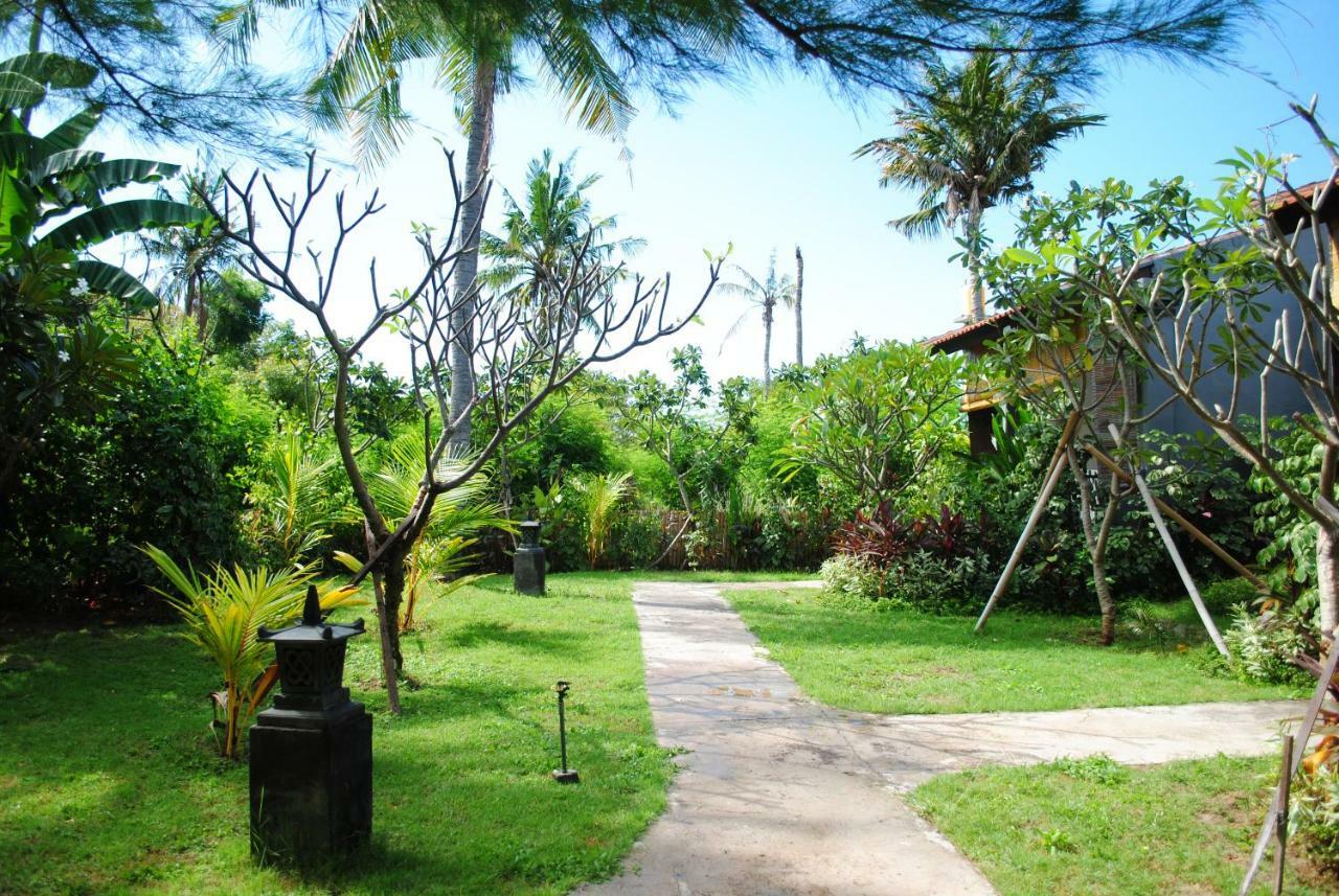 Tiara Homestay Pemuteran  Exterior photo